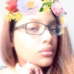 Meet your Posher, Ayanna